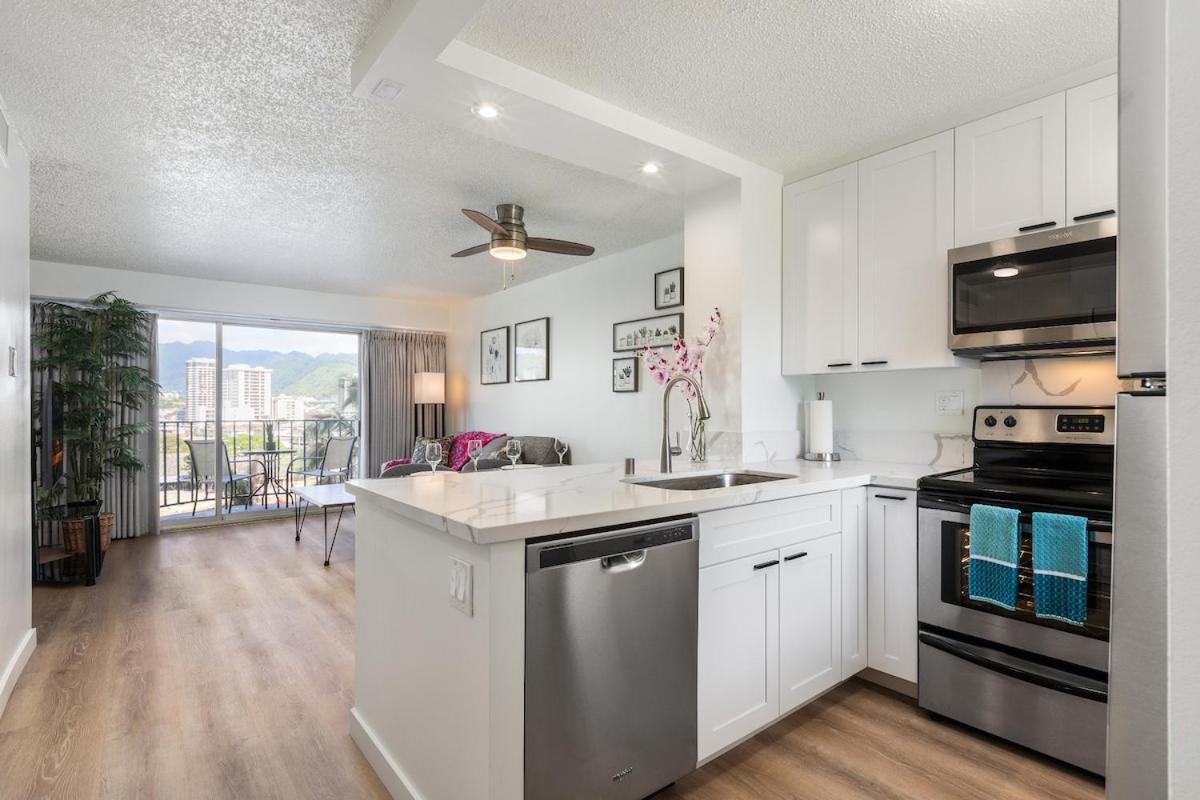 01 Free Parking 10 Min 2br-waikiki Ala Moana Apartment Honolulu