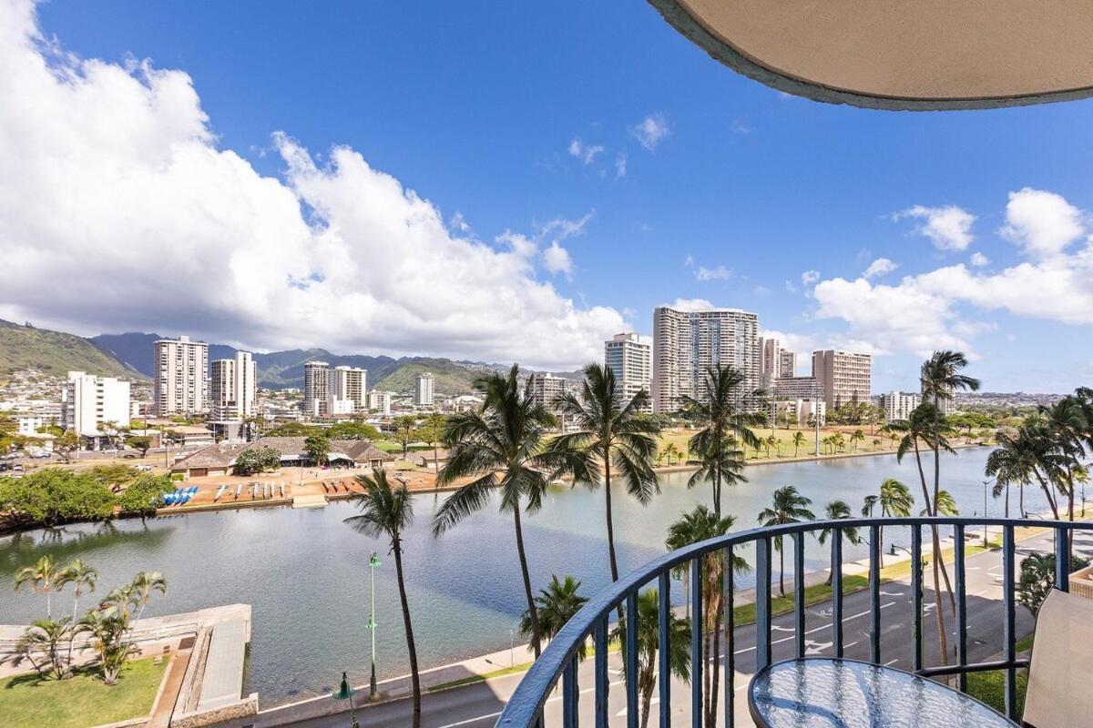 01 Free Parking 10 Min 2br-waikiki Ala Moana Apartment