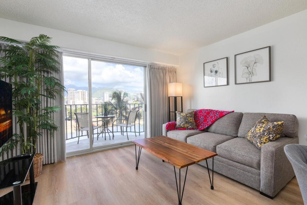 01 Free Parking 10 Min 2br-waikiki Ala Moana *